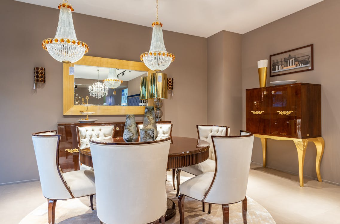 Kodėl apvalūs stalai grįžta į madą?